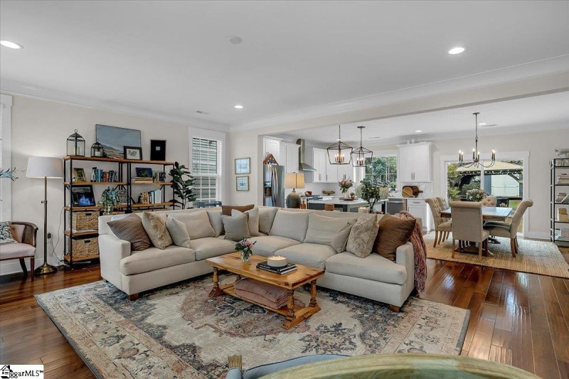 Property image 5 at 11 Ridge Street, Greenville, SC 29605