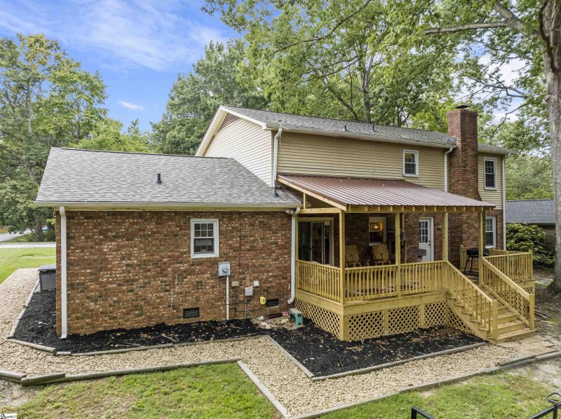 Property image 3 at 400 Hudson Farm Road, Greer, SC 29650