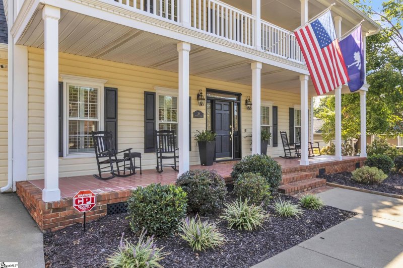 Property image 2 at 319 Chenoweth Drive, Simpsonville, SC 29681