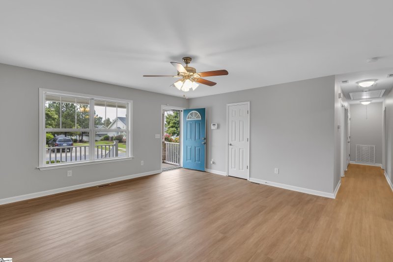 Property image 3 at 612 Ruddy Creek Circle, Greer, SC 29651