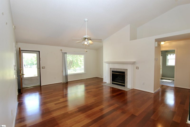 Property image 5 at 25 Grouse Ridge Way, Greenville, SC 29617