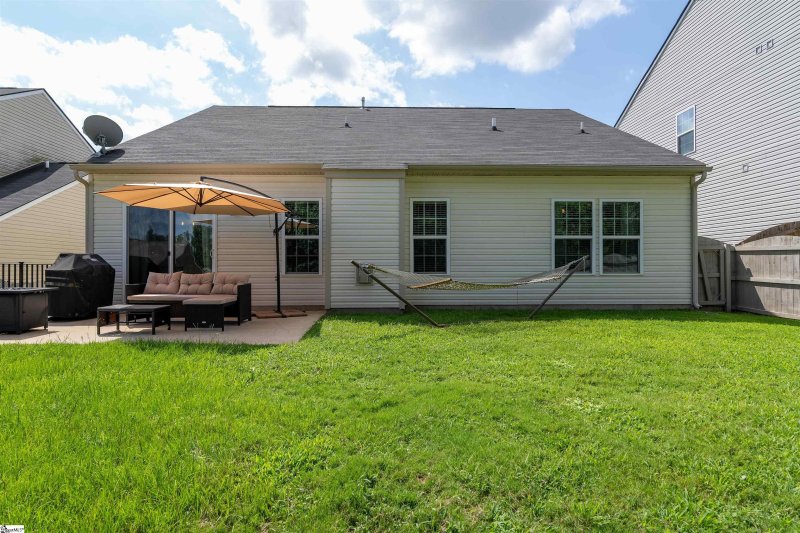 Property image 3 at 212 Mercer Drive, Simpsonville, SC 29681