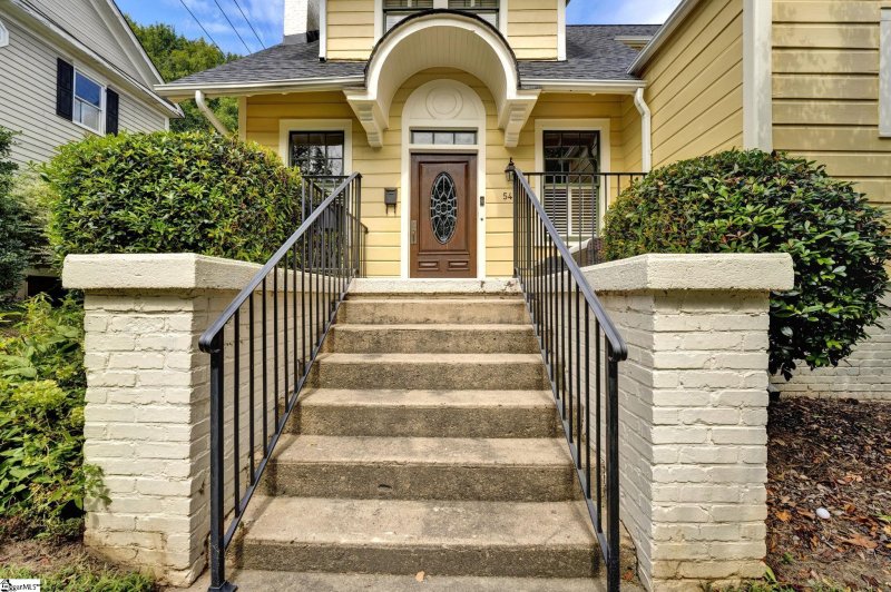 Property image 2 at 544 Gadsden Court, Spartanburg, SC 29302