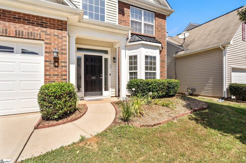 Property image 2 at 143 Portland Falls Drive, Simpsonville, SC 29680