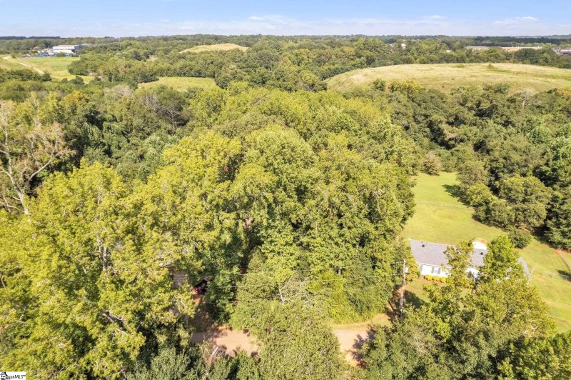 Property image 2 at Churchill Circle, Greenville, SC 29605