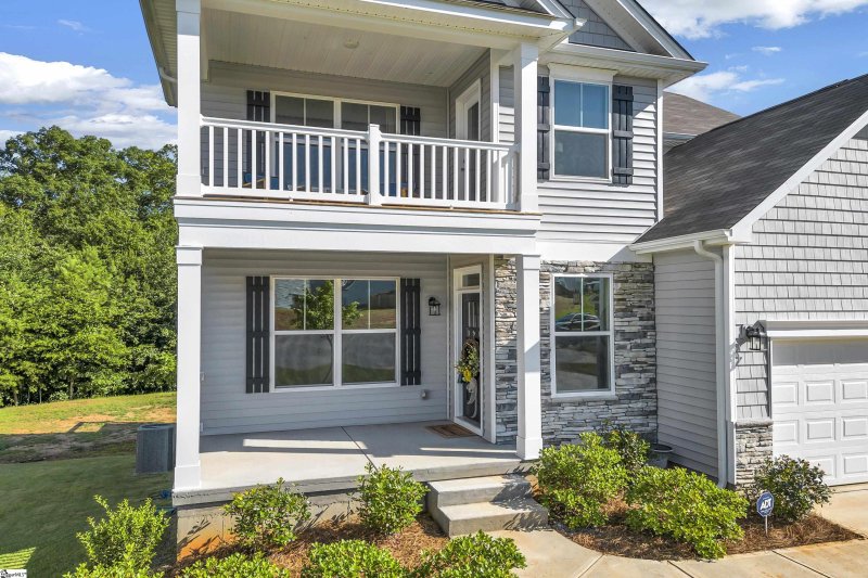 Property image 2 at 191 Caledonia Dr., Easley, SC 29642