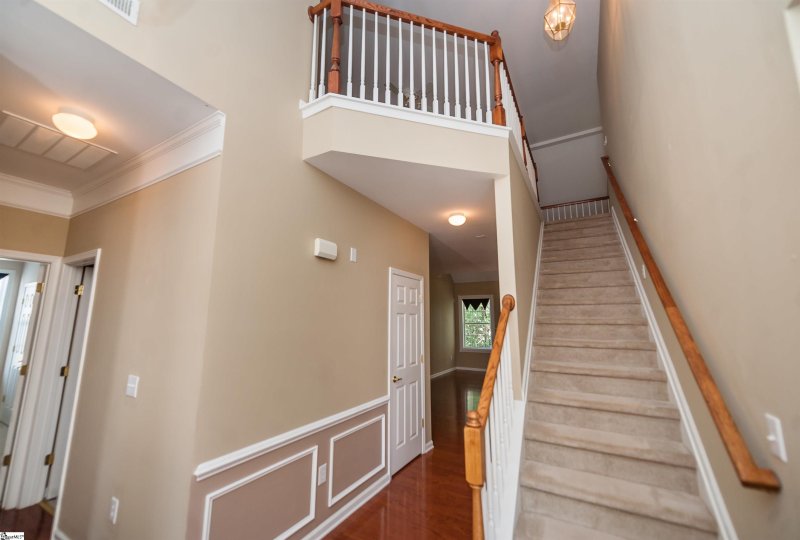Property image 3 at 904 Medora Drive, Greer, SC 29650