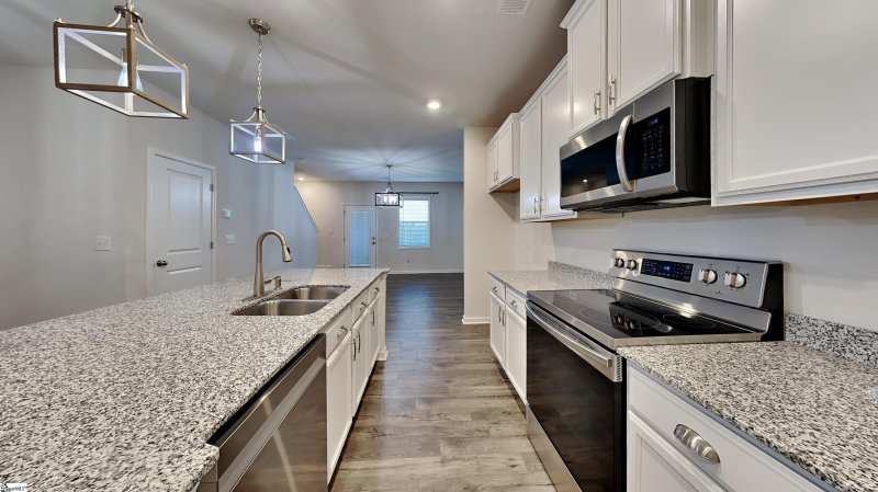 Property image 3 at 105 Highline Trail, Greenville, SC 29607