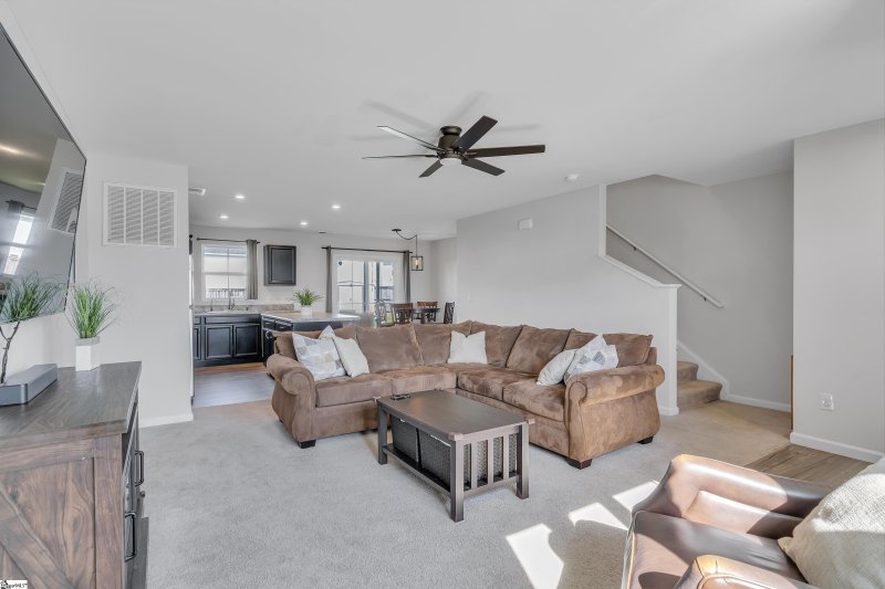 Property image 2 at 809 Danforth Drive, Greenville, SC 29617