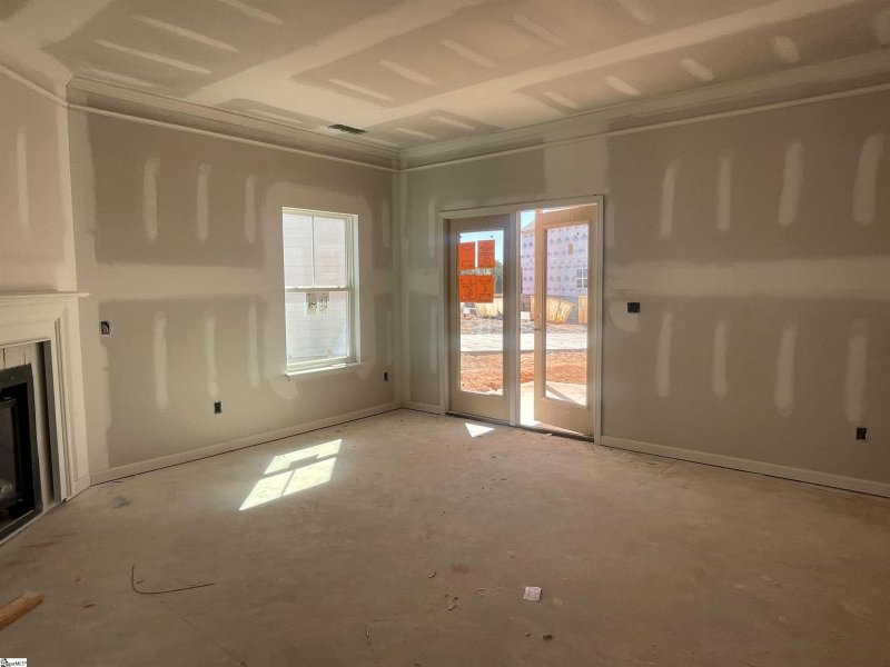 Property image 4 at 617 Columbus Circle, Simpsonville, SC 29680