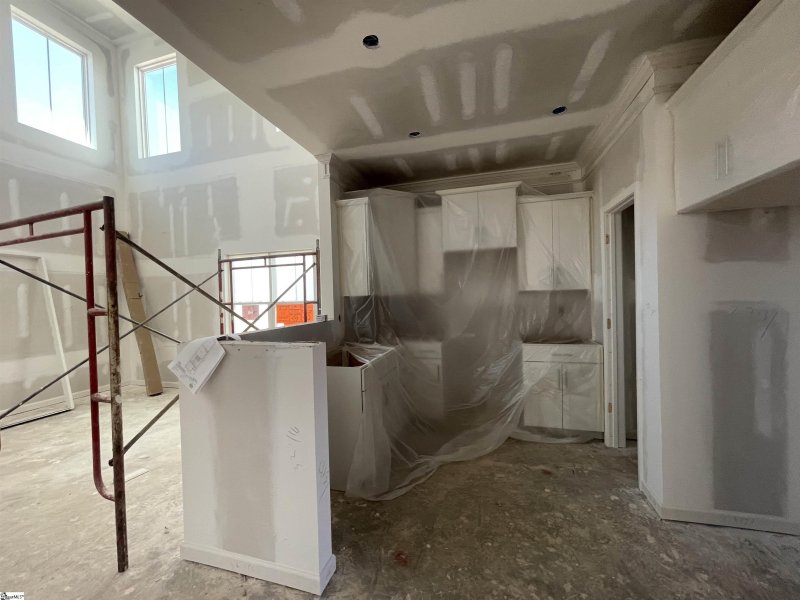 Property image 2 at 609 Columbus Circle, Simpsonville, SC 29680