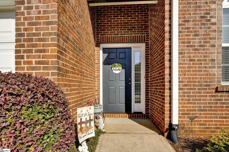 Property image 4 at 216 Peaks Court, Taylors, SC 29687-6544