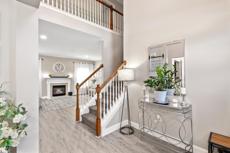 Property image 5 at 375 Woodsberry Shoals Drive, Duncan, SC 29334