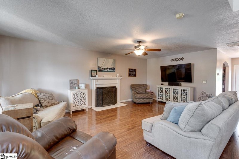 Property image 5 at 100 Hartman Road, Greer, SC 29651