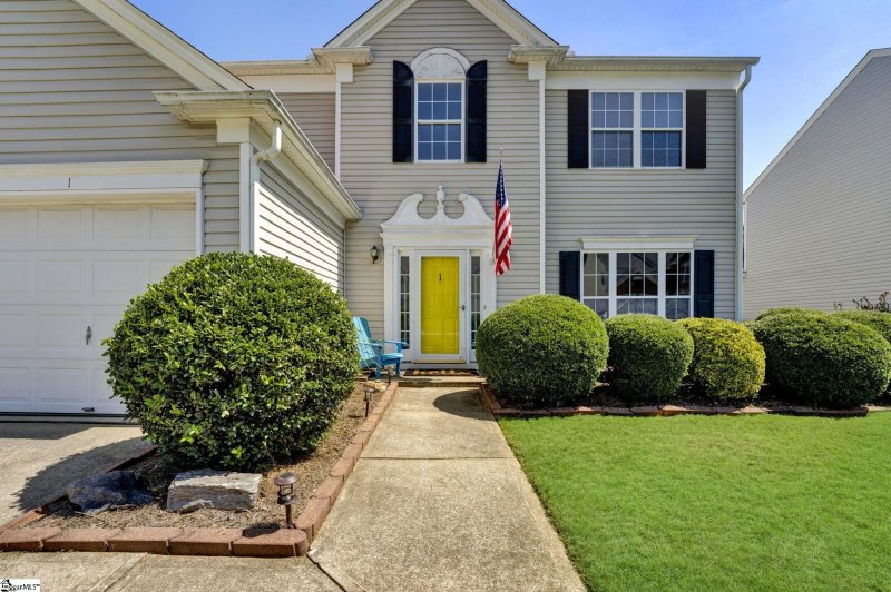 Property image 2 at 1 Bay Hill Drive, Simpsonville, SC 29681