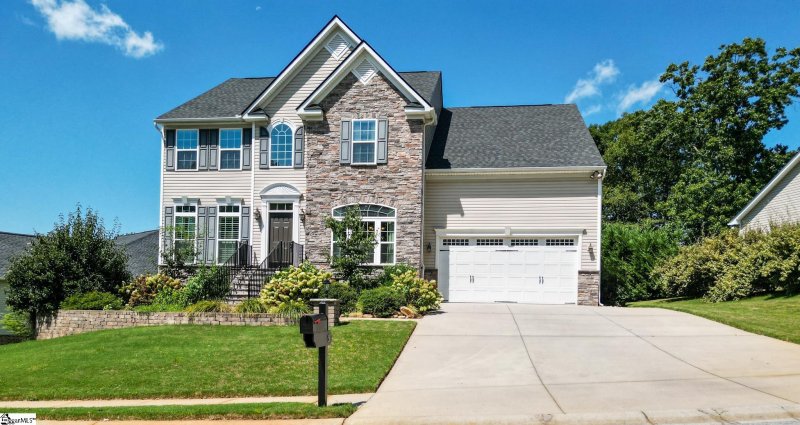 Property image 2 at 6 Woodland Creek Way, Travelers Rest, SC 29690