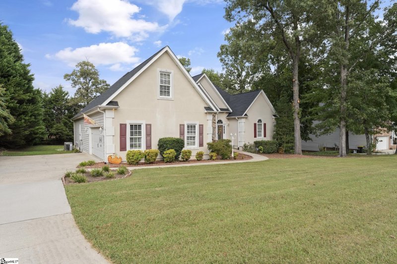 Property image 3 at 145 Red Maple Circle, Easley, SC 29642