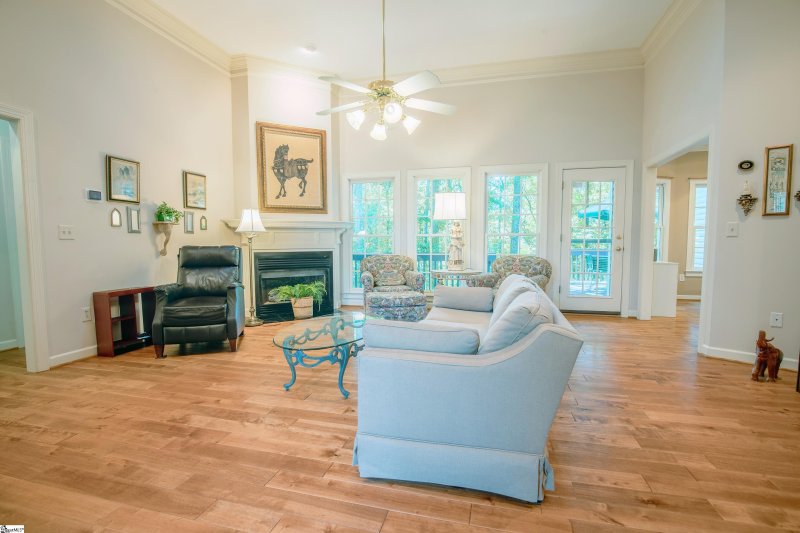 Property image 5 at 12 MEADOW SPRINGS Lane, Greer, SC 29650