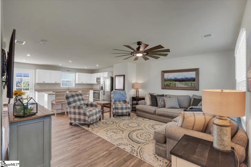 Property image 3 at 119 Barrington Creek Road, Piedmont, SC 29673