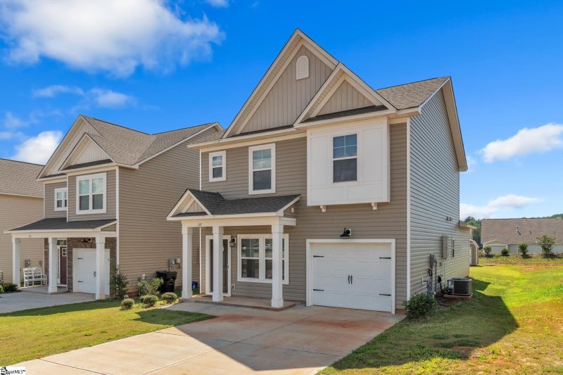 Property image 2 at 127 Weaver Way, Pendleton, SC 29670