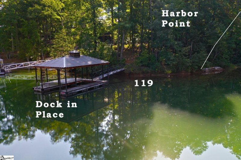 Property image 4 at 119 Harbor Ridge Road, Seneca, SC 29672