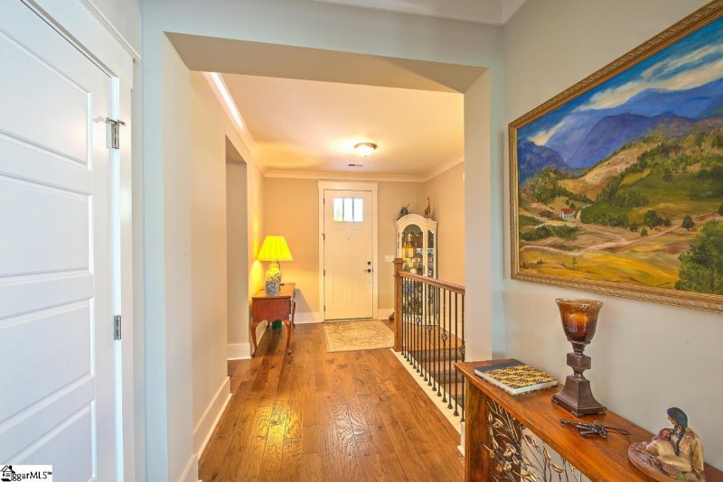 Property image 5 at 700 Carilion Lane, Greenville, SC 29617