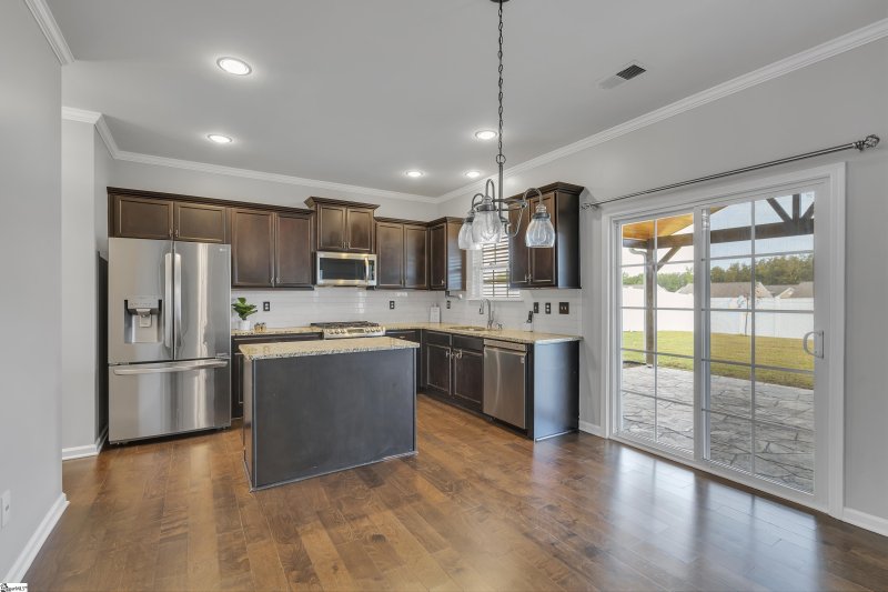 Property image 4 at 205 Lake Grove Road, Simpsonville, SC 29681