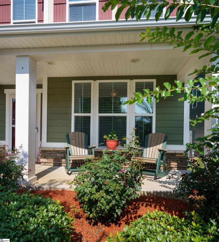 Property image 2 at 109 Waters Run Lane, Simpsonville, SC 29681