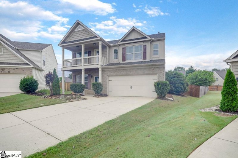 Property image 2 at 10 Straiharn Place, Simpsonville, SC 29680