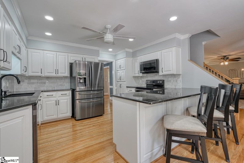 Property image 3 at 229 Bent Oak Way, Spartanburg, SC 29301