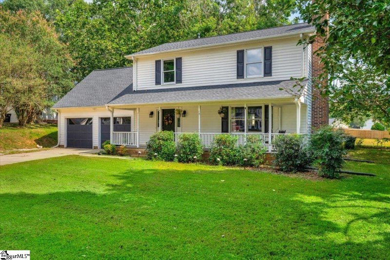 112 Wyatt Oaks Court