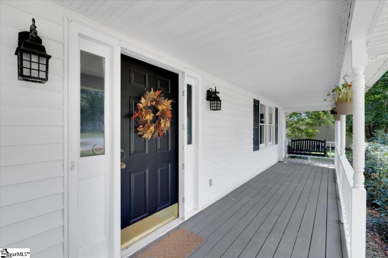 Property image 2 at 112 Wyatt Oaks Court, Easley, SC 29642