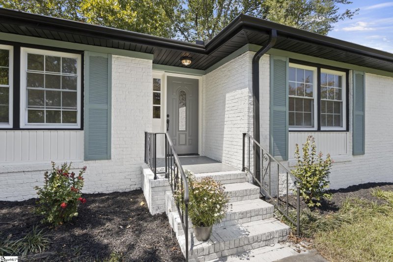 Property image 4 at 41 Dagenham Drive, Greenville, SC 29615