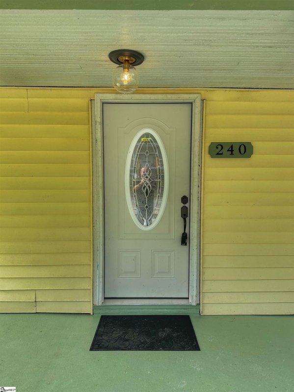 Property image 2 at 240 Beason Street, Woodruff, SC 29388