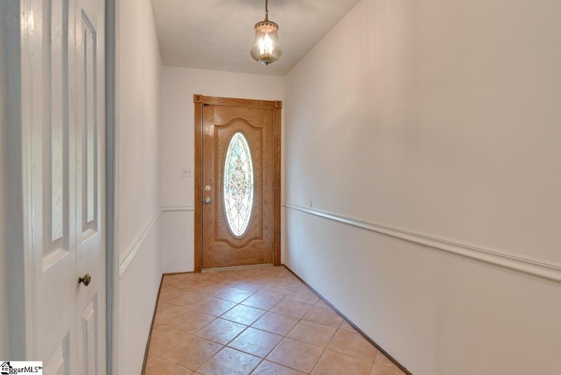 Property image 4 at 8 Dronfield Court, Greenville, SC 29609