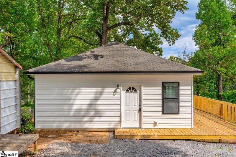 Property image 2 at 153 Cobb Street, Easley, SC 29640