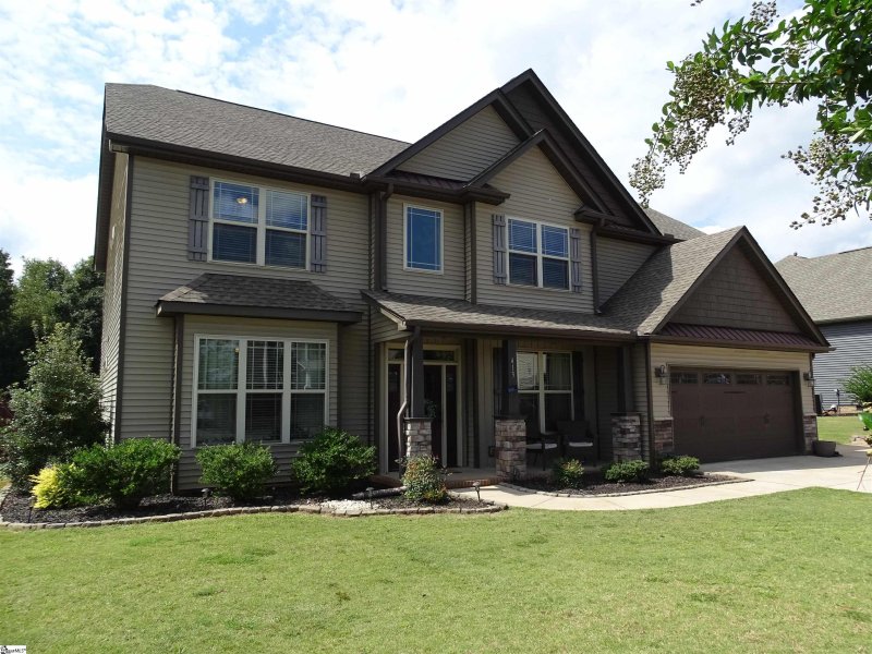 413 Golden Amber Lane