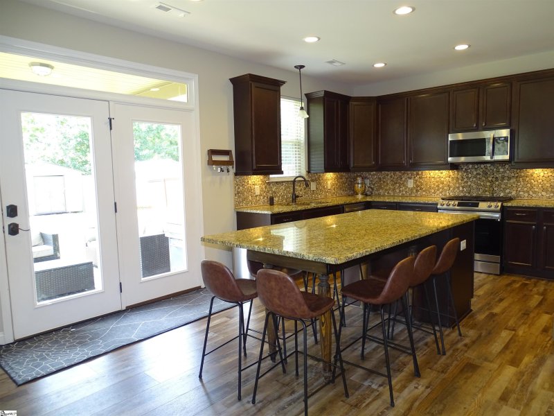 Property image 4 at 413 Golden Amber Lane, Greer, SC 29651