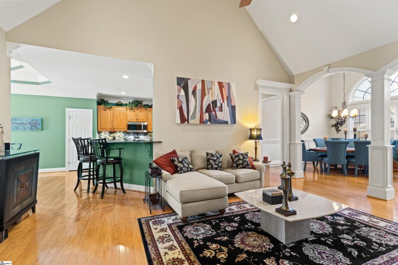 Property image 3 at 117 Clairewood Court, Greenville, SC 29615-6708