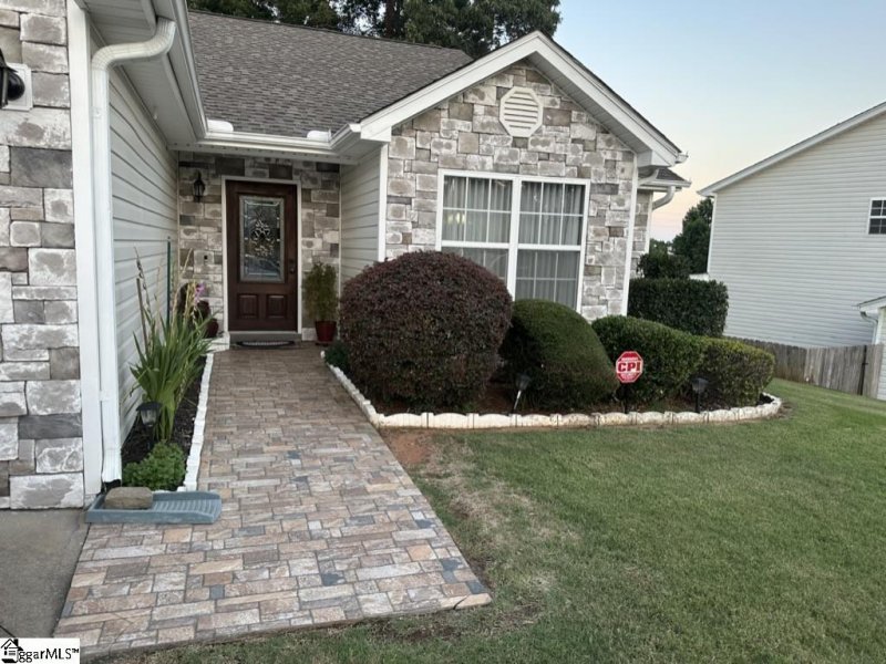 Property image 4 at 118 Kingscreek Drive, Greer, SC 29650