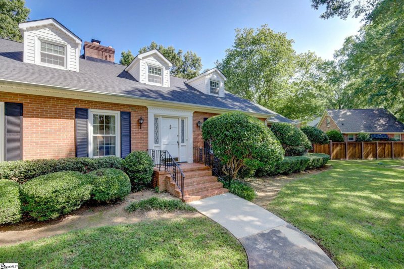 Property image 4 at 5 Red Fox Trail, Greenville, SC 29615