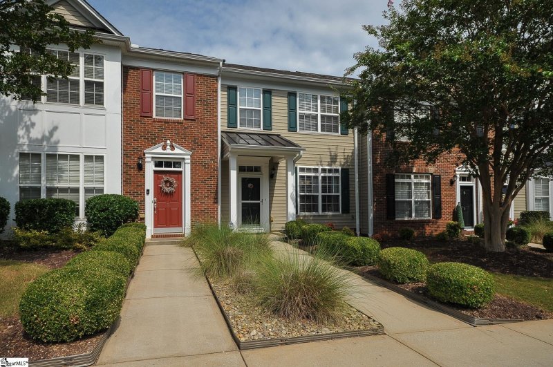 Property image 2 at 7 Swade Way, Greer, SC 29650