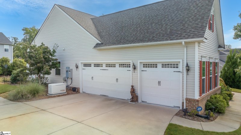 Property image 2 at 10 Laurel Springs Drive, Travelers Rest, SC 29690