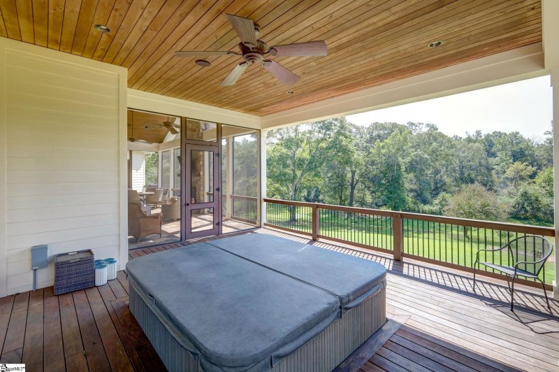 Property image 4 at 212 Tugaloo Court, Piedmont, SC 29673