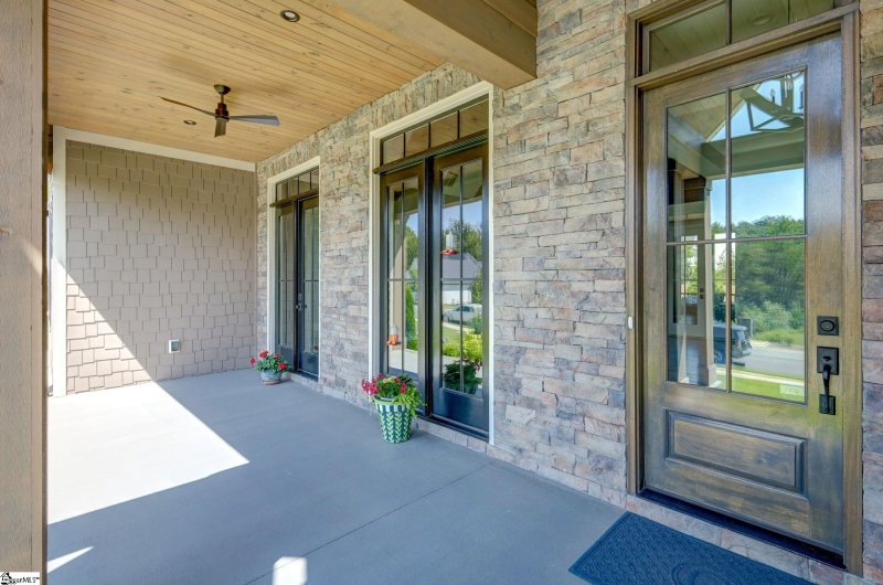 Property image 4 at 211 Braxton Meadow Drive, Simpsonville, SC 29681