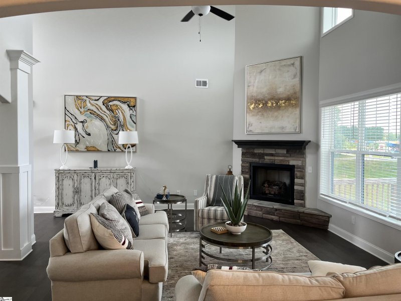 Property image 4 at 200 Montview Circle, Greenville, SC 29617