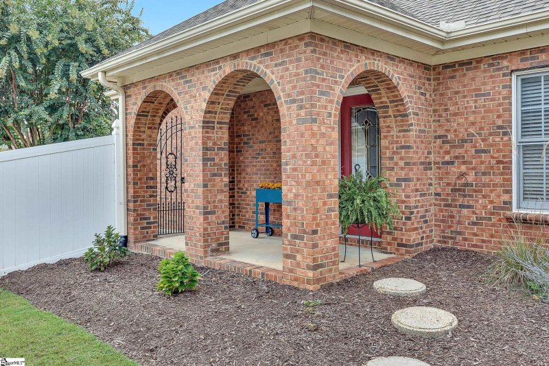 Property image 4 at 314 Banbury Circle, Simpsonville, SC 29681