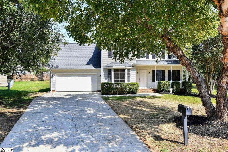 Property image 3 at 207 Burdock Way, Simpsonville, SC 29681-5516