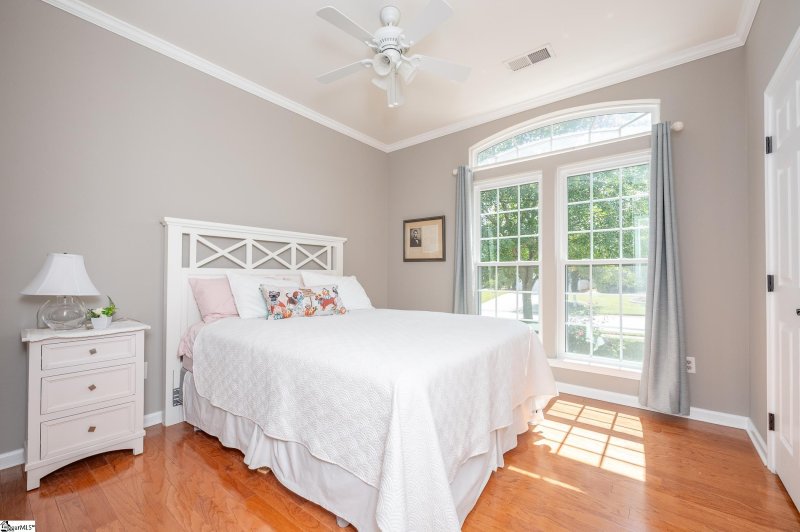 Property image 2 at 2 Bamburgh Brae Court, Simpsonville, SC 29681