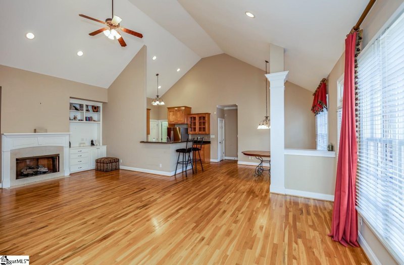 Property image 4 at 207 Arbours Commons Court, Spartanburg, SC 29307